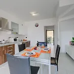 Apartman La Perla Di Pianello