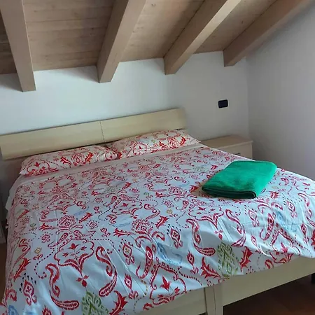 La Perla Di Pianello Apartment